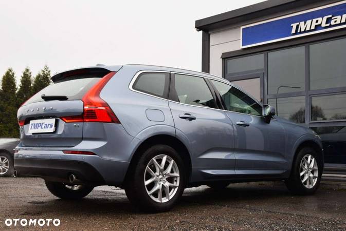 Volvo XC 60 - 4