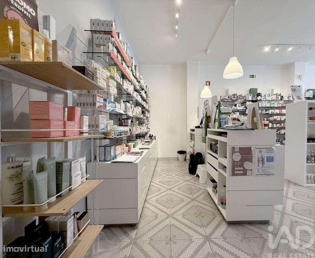 Loja / Estabelecimento Comercial em Mira de 110,00 m2 - Grande imagem: 3/29