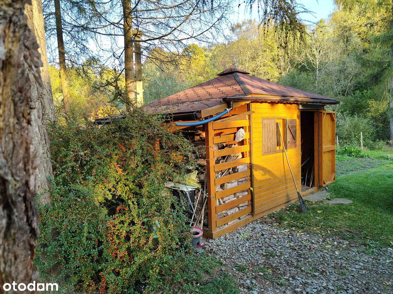 Dom do zamieszkania pod lasem, z dostępem do potoku!-4