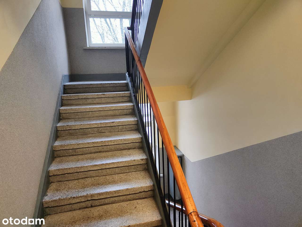 M3 na 1 piętrze w bloku z cegły obok Ronda Solidarności, do remontu-6