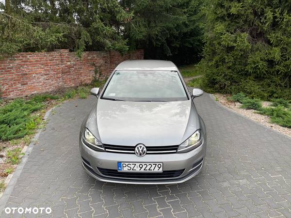 Volkswagen Golf VII 1.2 TSI BMT Comfortline - 26