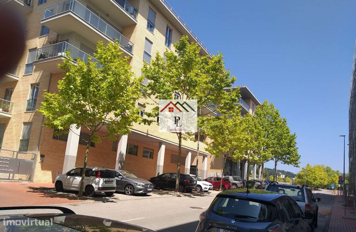 Estacionamentos Duplos Cobertos, Urb. Quinta da Portela, COIMBRA - Grande imagem: 5/6