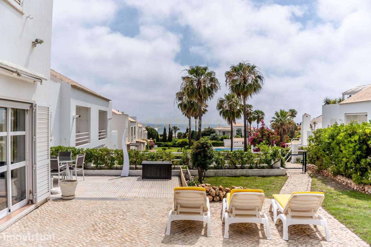 TRIPLEX ÚNICO COM VISTA MAR – PRAIA DA GALÉ, ALBUFEIRA - Grande imagem: 5/38