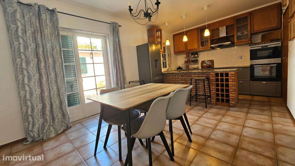 Quarto - localizado em Olivais Lisbon - Grande imagem: 4/8