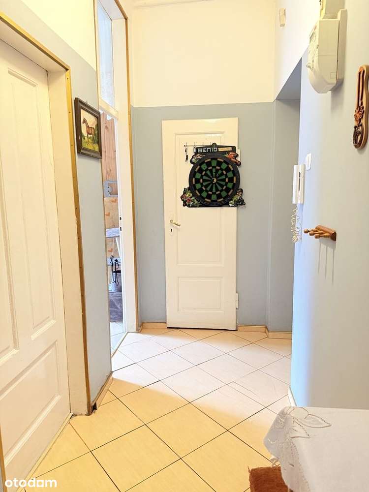 Stara Praga*w kamienicy * tuż przy Metrze-11