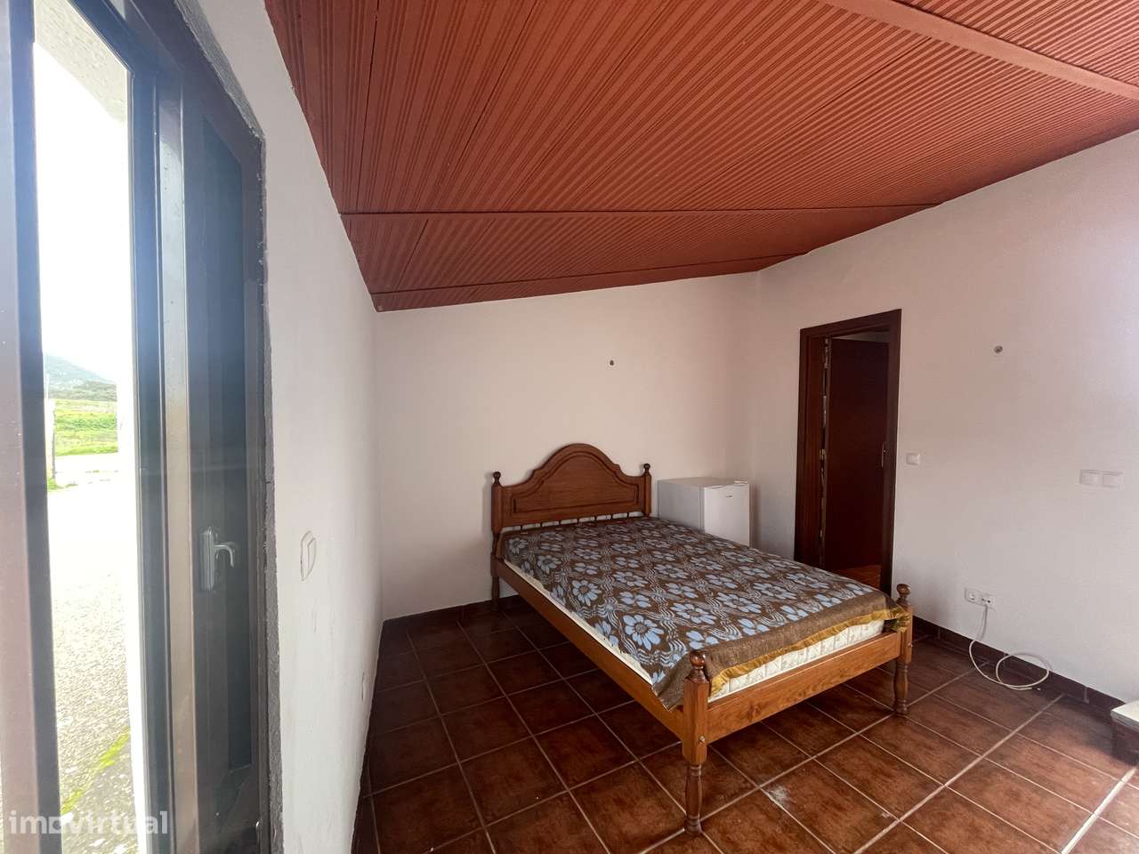 Moradia T3 com logradouro-13