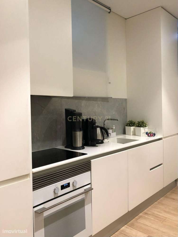 T0+1 SALDANHA - Grande imagem: 3/15