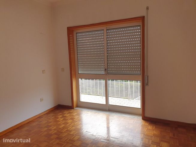 Apartamento T4 em Jovim - Gondomar - Excelentes áreas-6