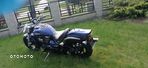 Suzuki Intruder - 8