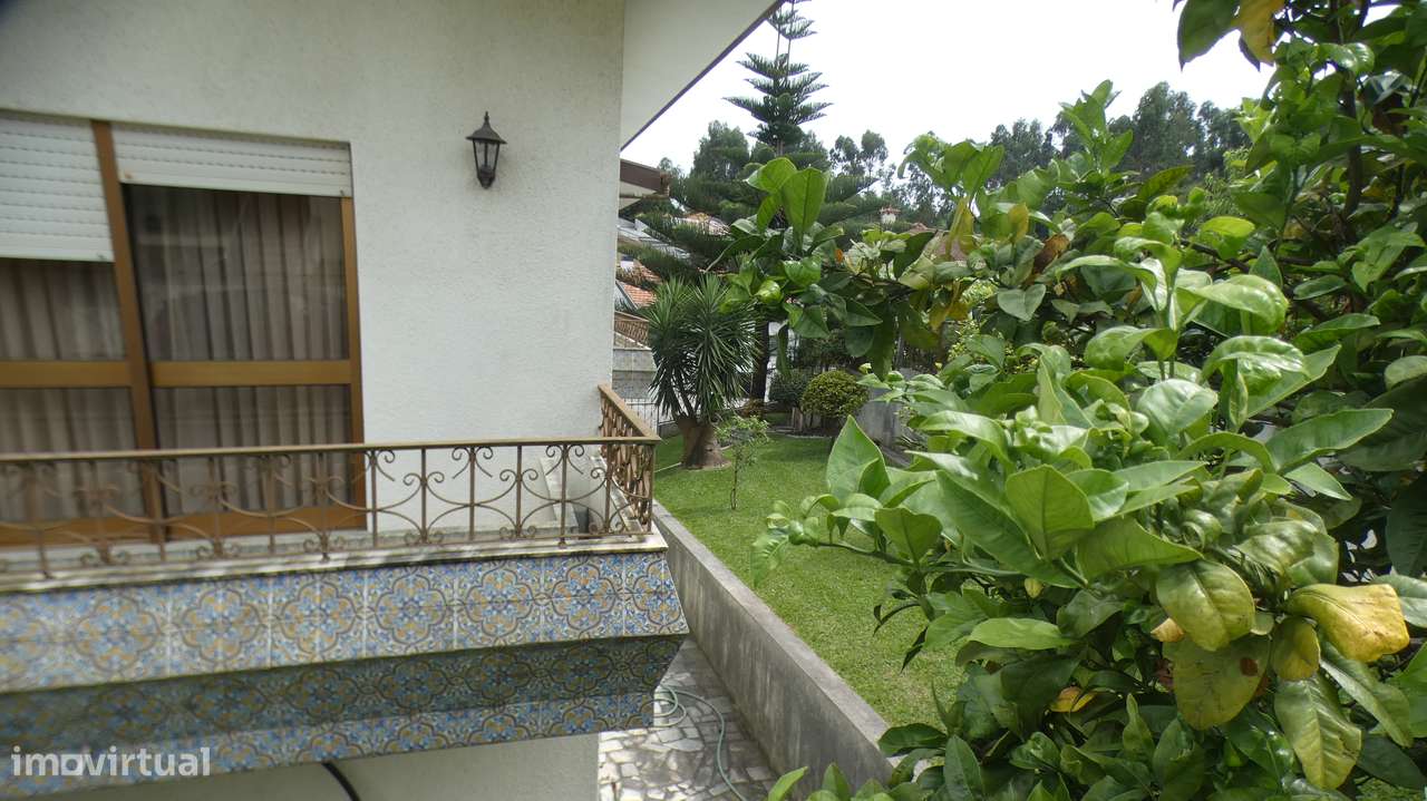 Moradia T5 S. Mamede Coronado-41