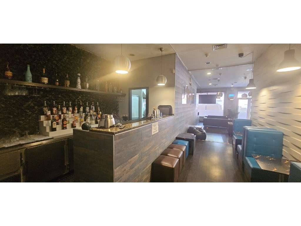 Loja com 120m2 - Colinas do Cruzeiro, Odivelas - Grande imagem: 4/12