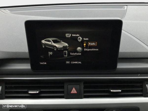 Audi A4 2.0 TDI Design S tronic - 10