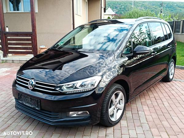 Volkswagen Touran 2.0 TDI EVO DSG Comfortline - 19