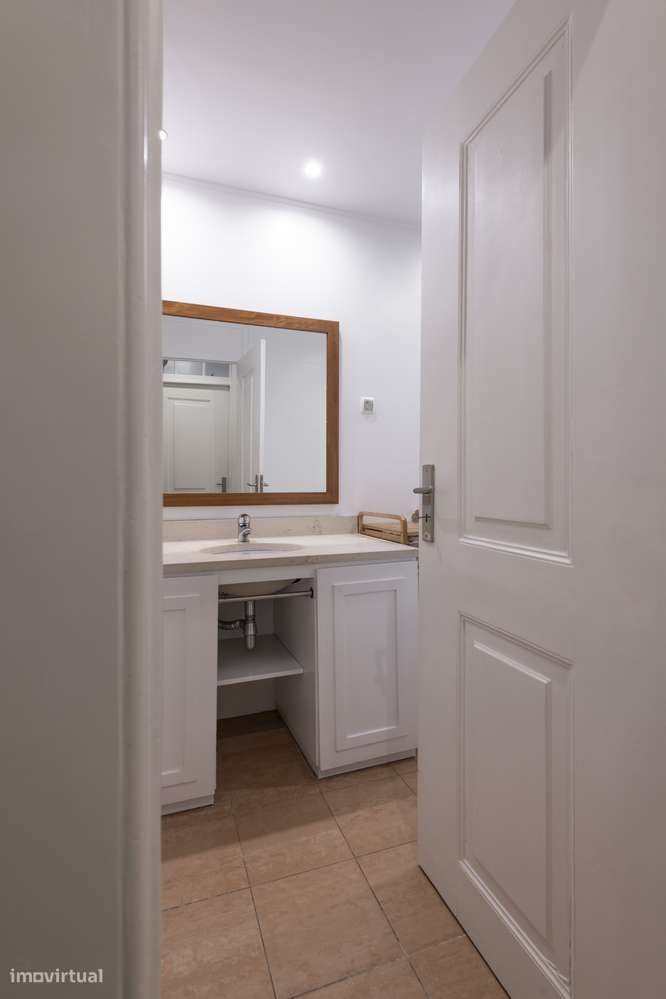 Charmoso e Luminoso Apartamento pronto a habitar - Grande imagem: 4/38