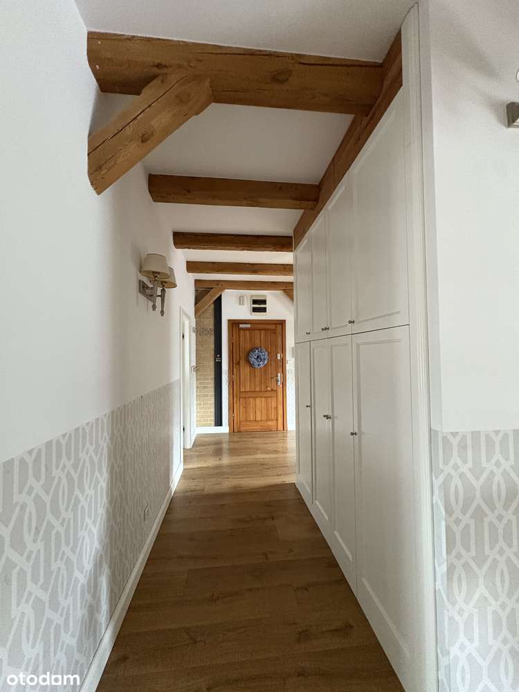 Mieszkanie w świetnym klimacie-12