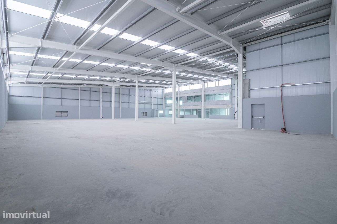 Unidade Fabril Nova em Zona Industrial-15