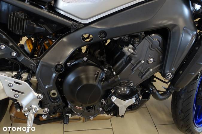 Yamaha MT - 10