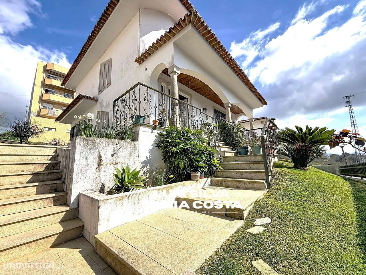 Moradia T3 Independente c/ Jardim, Áreas Generosas, Garagem p/...-34