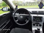 Volkswagen Passat 2.0 TDI Comfortline - 8