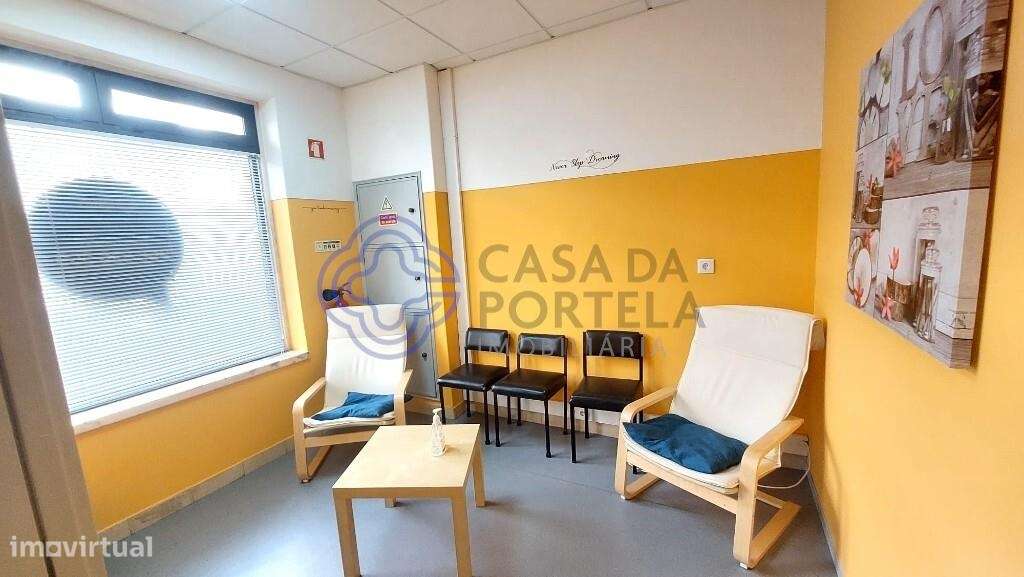 Loja para arrendamento em Mem Martins, Bairro de Ouressa - Grande imagem: 5/16