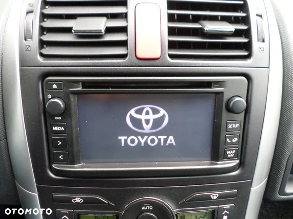 Toyota Auris 1.8 VVT-i Hybrid Automatik Edition - 10
