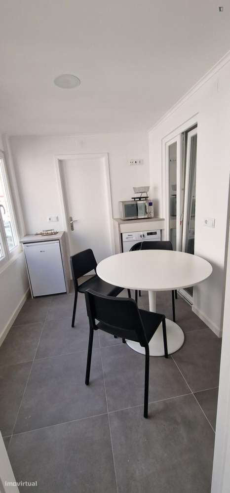 Apartamento com 4 quartos - localizado em Olaias Lisbon - Grande imagem: 5/9