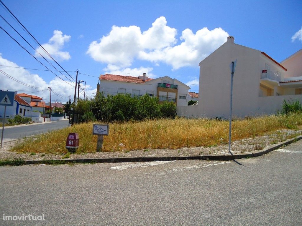 Lote de Terreno Urbano com 380 m2 para Habitação coletiva...