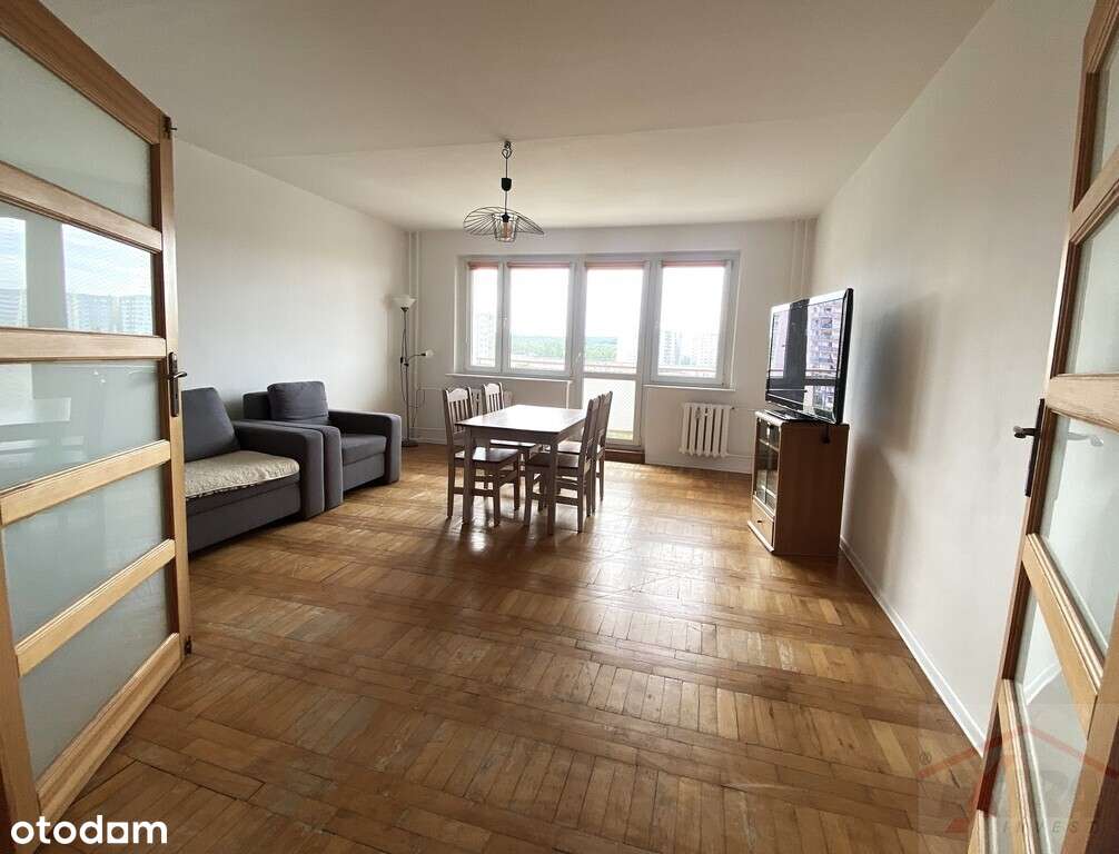 3 widne pokoje, duży hall, balkon-2