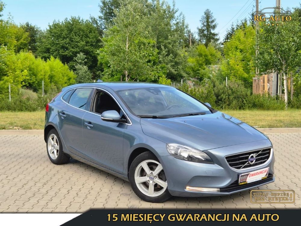 Volvo V40 II 2013