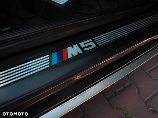 BMW M5 Standard - 29