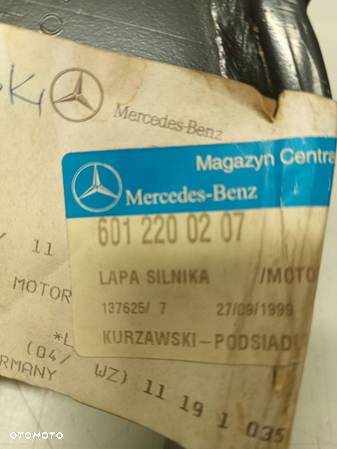 Mercedes-Benz A6012200207 ŁAPA SILNIKA M111 OM601 - 4