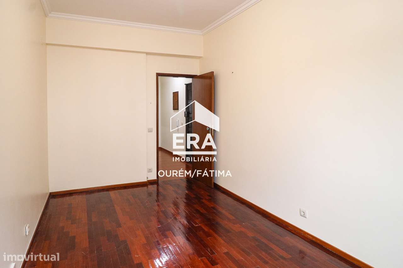 Apartamento T4 em Tomar-7