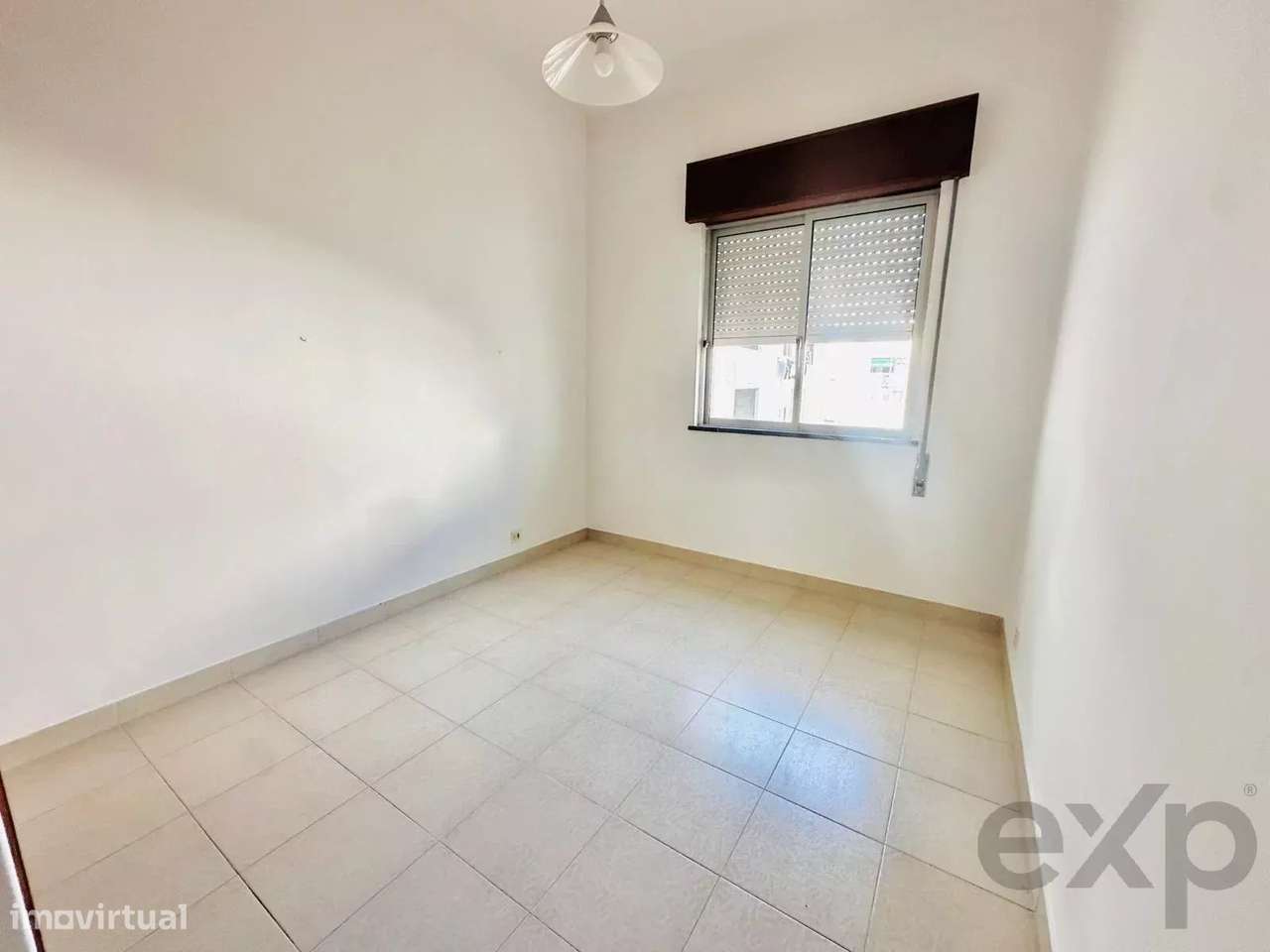 Apartamento a 300m da praia-Quarteira-1