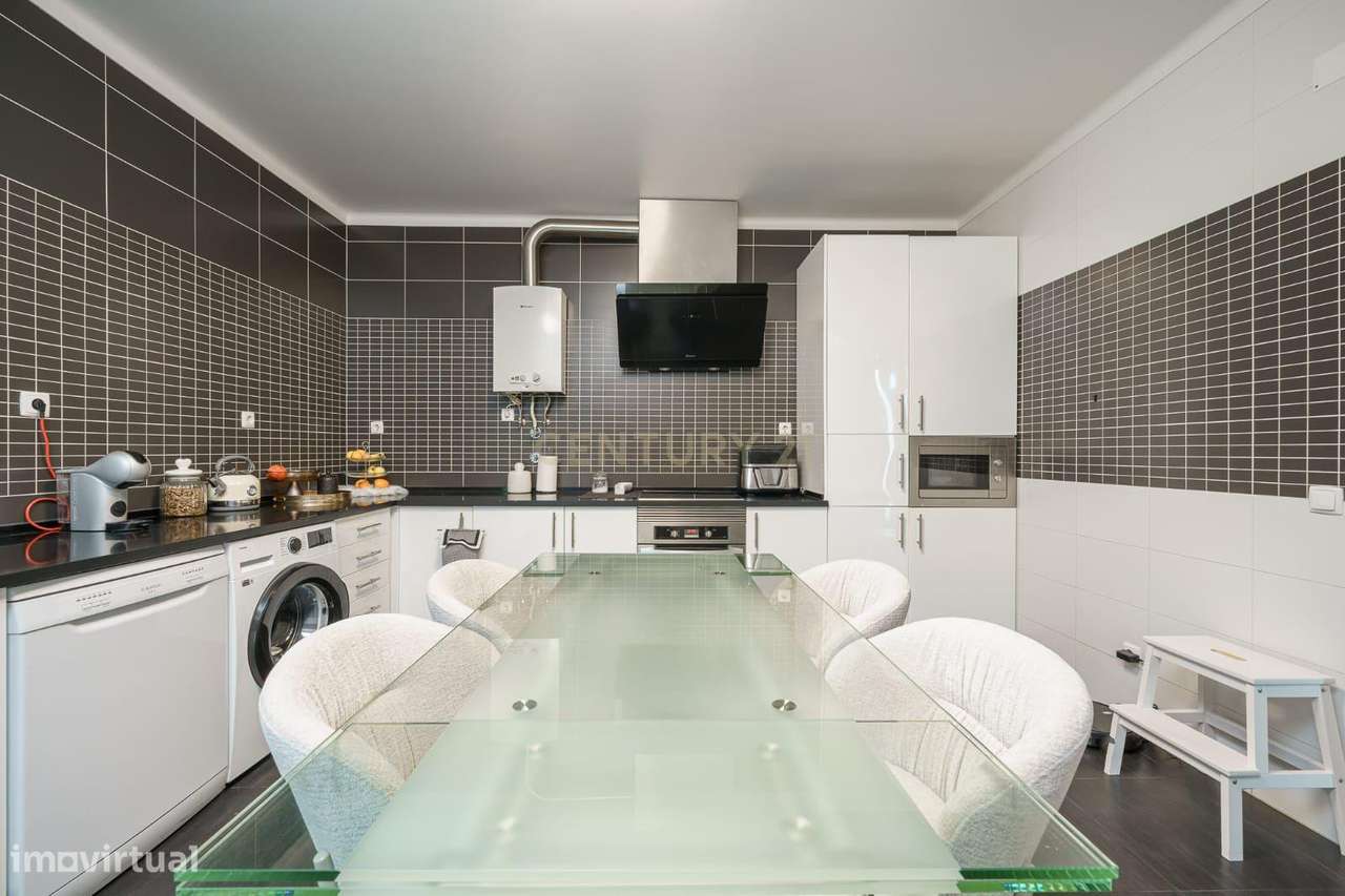 Casa Moderna em Setúbal com Vista para o Sado-12