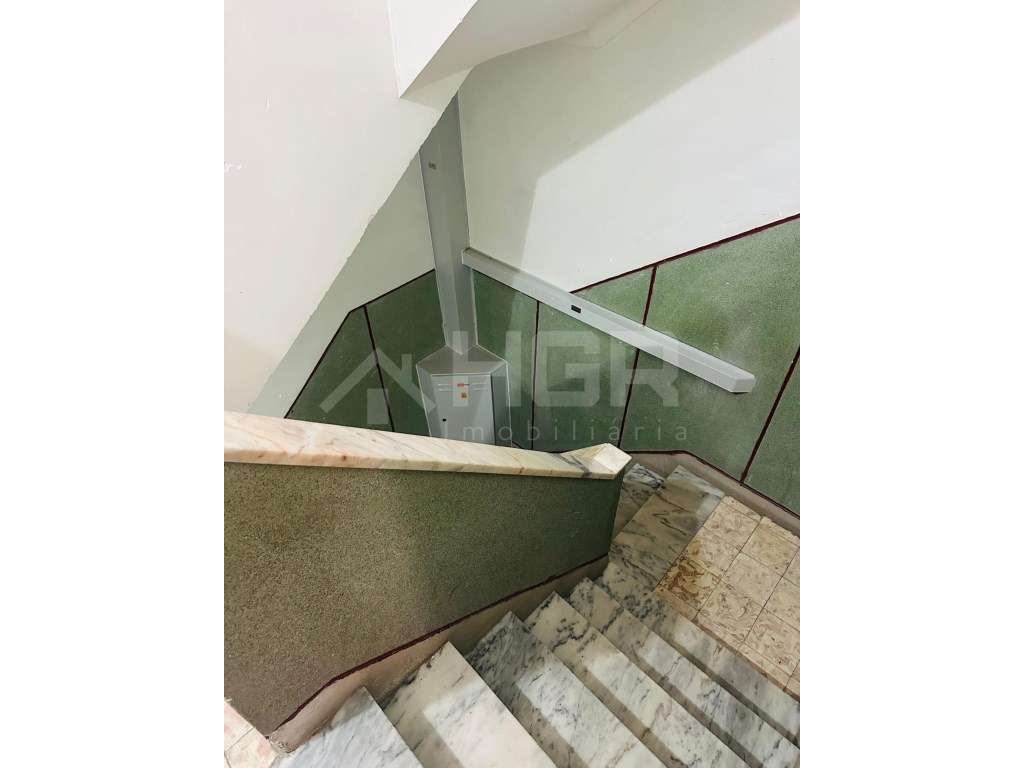 T2 | 2° ANDAR COM 2 FRENTES | VARANDA | BOAS ÁREAS | LOCALIZAÇÃO CE...-15