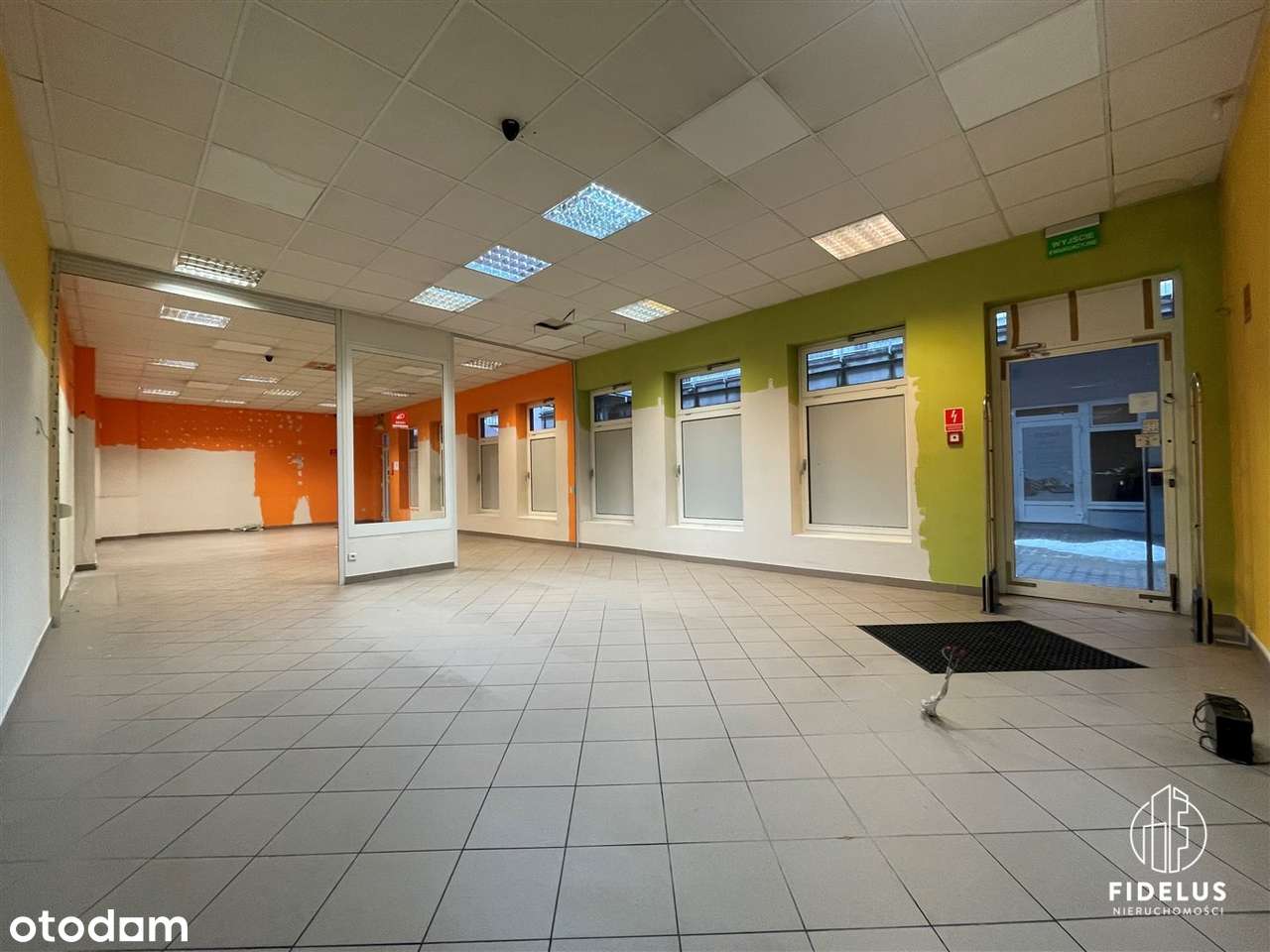 Lokal na sprzedaż/ 143m2/al. Niepodległości 87-1