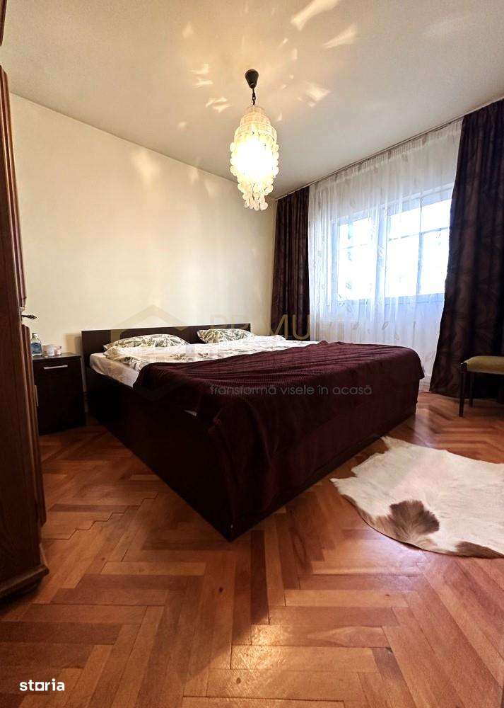 SIMION BARNUTIU - 3 cam - 2 bai - centrala proprie - ETAJ 2 - GARAJ SU - Imagine principală: 5/9