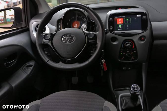 Toyota Aygo 1.0 VVT-i Color Edition - 24