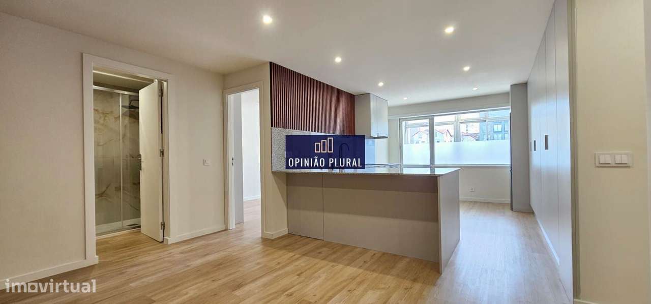 Apartamento T2 pronto a Arrendar no Centro de Gaia - Grande imagem: 1/14