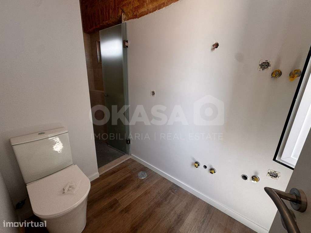 Apartamento T2, Combatentes, Setúbal-11