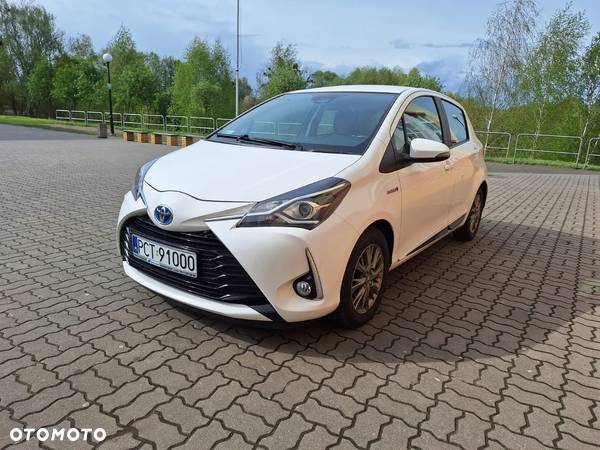 Toyota Yaris Hybrid 1.5 VVT-i Selection - 1