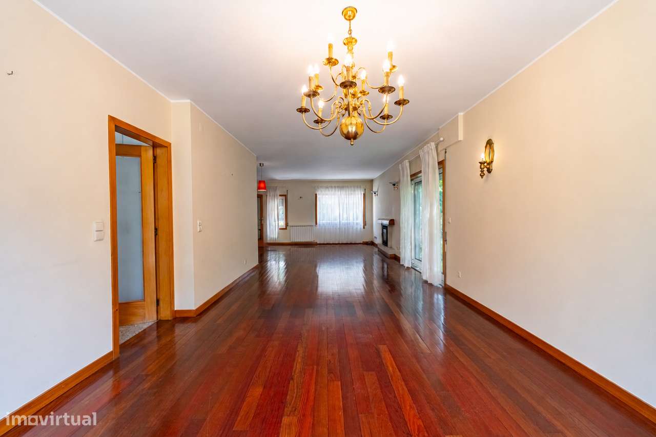 Magnifica Moradia T4 - Aldeamento privado com duas piscinas na Maia-6