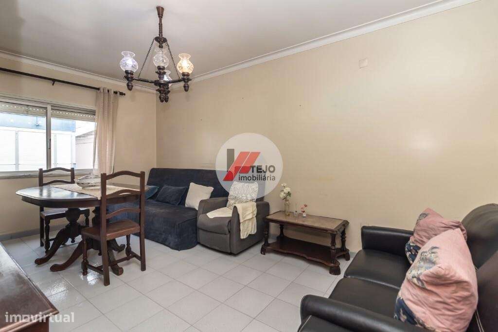 Venda I Apartamento I 70 m I Qta da Lomba-7