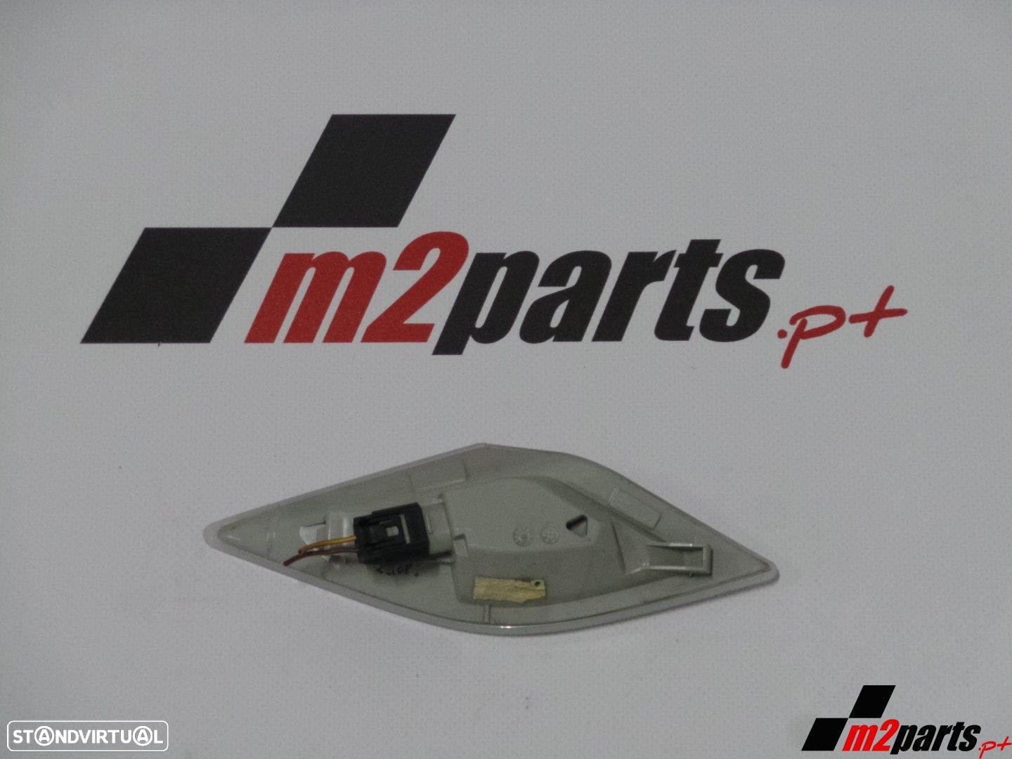 Pisca guarda-lamas Direito Seminovo/ Original BMW Z4 63137191760 - 2