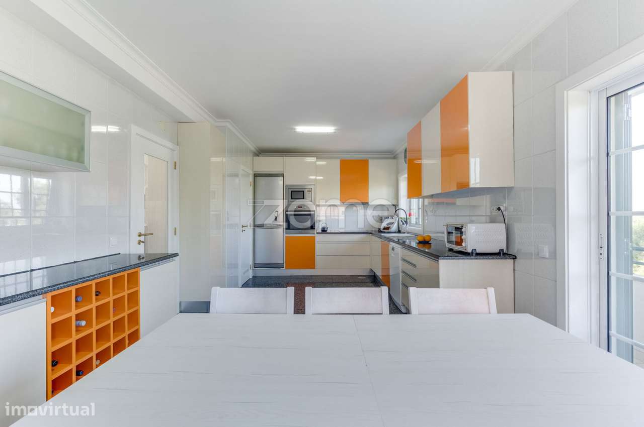 Moradia T4 com Suite, Closet - Ao Externato Paulo VI - São Cosme - Grande imagem: 5/21