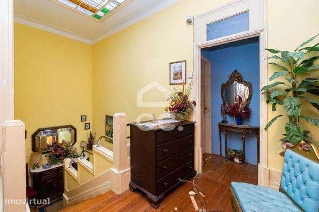 Moradia T6 na Praça Velásquez - Porto-6