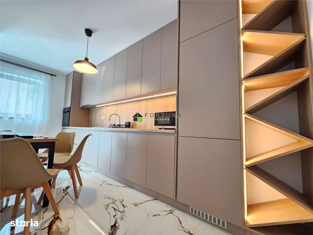 Apartament 2 camere de inchiriat in zona Coresi - Imagine principală: 5/11