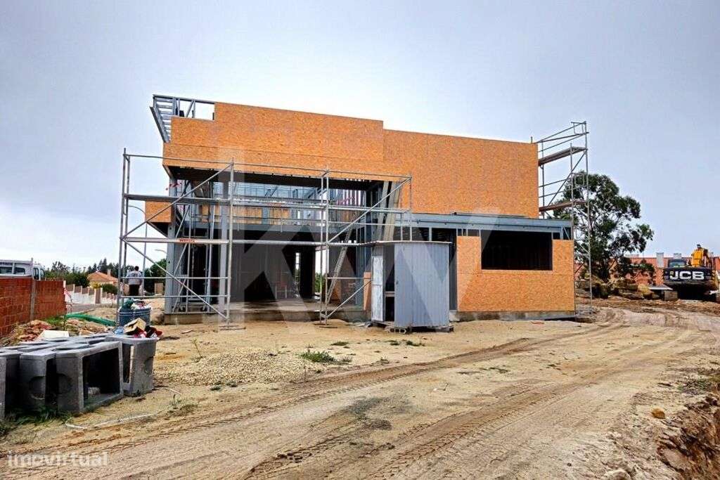 VENDA  -  MORADIA ISOLADA  -  384 M2 ABC -  BELAS  SERRA CASAL DE CAMB - Grande imagem: 5/32