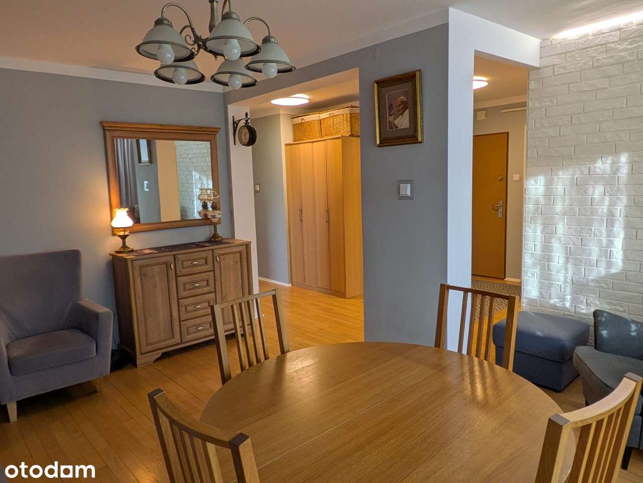 Czteropokojowe mieszkanie przy ulicy Bursztynowej - Pełny obrazek: 2/12