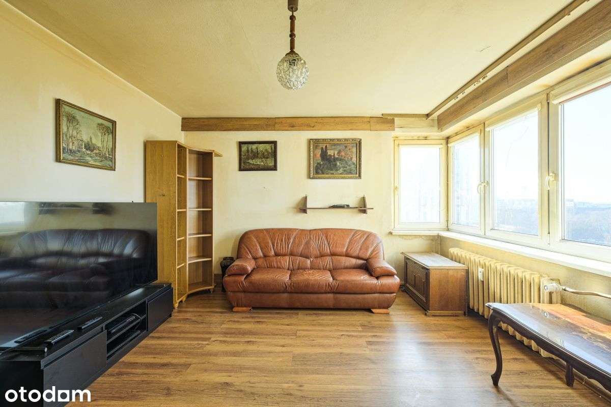 3 pokoje na Mokotowie na ul. Wałbrzyskiej-0